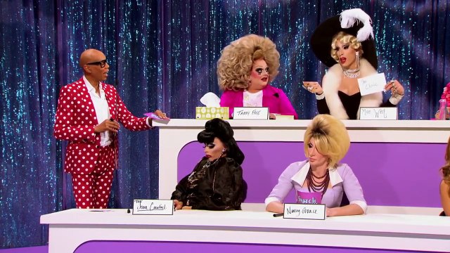 Alaska Thunderfuck as Mae West at Rupauls Drag Race All Stars 2 Snatch Game
