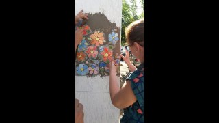 CASA NECCHI: MURAL DE FLORES EM MOSAICO AULA PRÁTICA