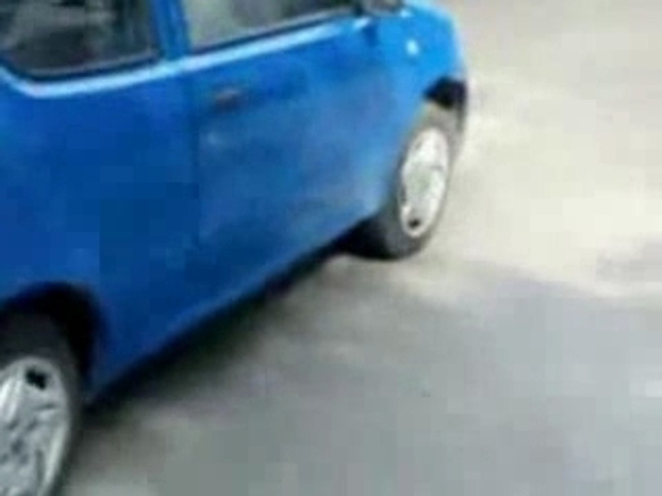 papi rentre sa voiture mdr