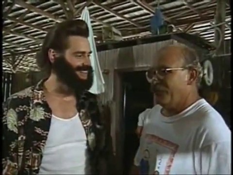 Jim Carrey ON THE SET OF Ace Ventura