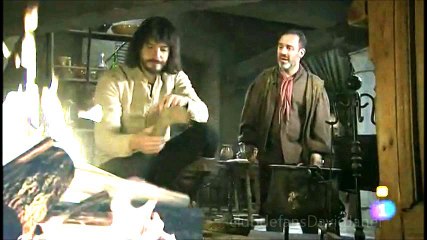 GONZALO CHARLA CON SATUR SOBRE SU MADRE ESCENA 42