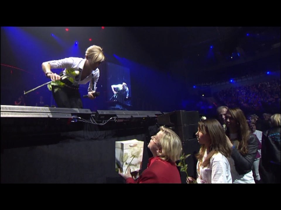 HELENE FISCHER – OUTTAQUES – BONUSMATERIAL – ZUM HINTER DEN KULISSEN – 'FÜR EINEN TAG' – (2012)