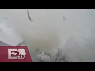 Poderoso tornado en Taiwán levanta vehículos en su camino de destrucción