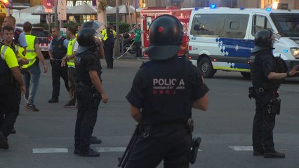 Los Mossos siguen buscando a tres sospechosos