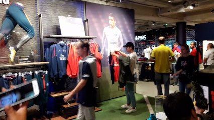 "Attendre deux, trois ans avant de gagner la Ligue des Champions avec Neymar"