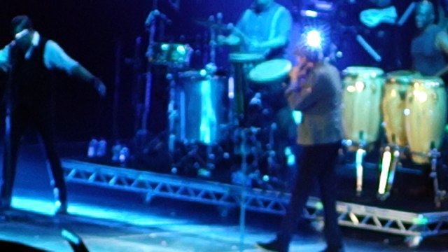 Juan Luis Guerra - El Niagara en Bicicleta