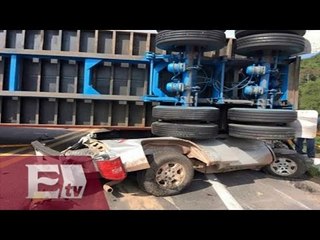 Trágico accidente carretero deja 9 muertos en Michoacán / Vianey Esquinca