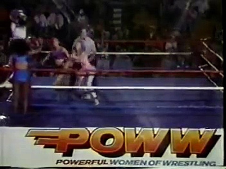 POWW Wrestling: Essence & Passion vs. Coal Miners Daughter & Pocohontas