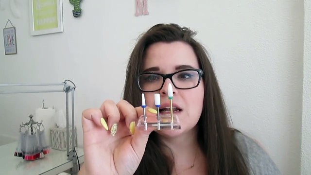 Revue_démo des Embouts en Céramique pour Ponceuse électrique - Ongles _ Melissa Easy Nails-Mgm6dt5ovIU