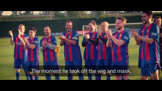 Undercover Rivaldo surprises FC Barcelona Fans