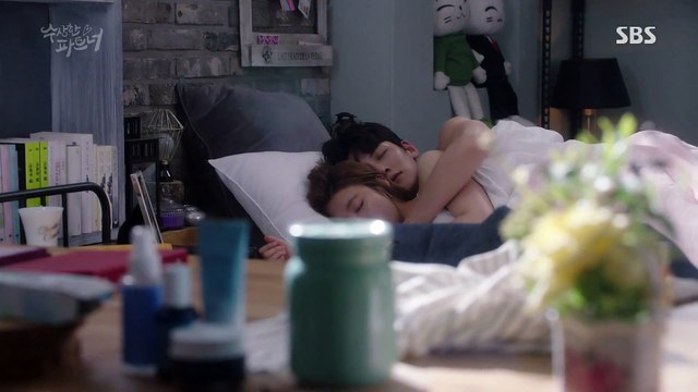 Ji Chang Wook - Nam Ji Hyun đã giành Best Kiss , ứng cử viên Best Couple của năm 2017