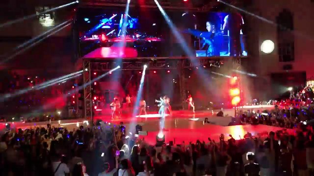 Em của ngày hôm qua - Sơn Tùng M-TP live tại offline Hà Nội