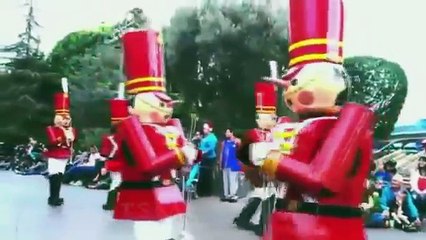 TOP FUNNY DISNEY FAILS | ULTIMATE DISNEY FALL & DISNEY FAIL COMPILATION