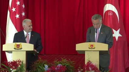 Singapur Başbakanı Lee Hsien Loong