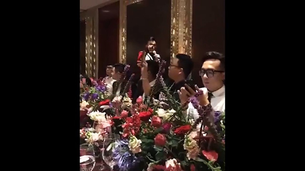 Đàm Vĩnh Hưng và Dương Triều Vũ song ca trong "đám cưới" 14 năm 9 tháng