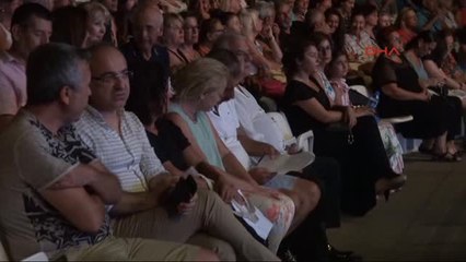 Bodrum Zeki Müren Anısına Konser Düzenlendi
