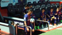 Paulinho presented to Barca fans