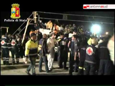 TG 08.06.12 Traghettatori di immigrati e sequestratori, fermati 5 egiziani