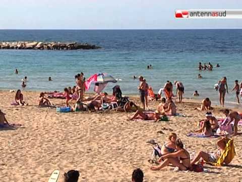 TG 15.06.12 Bari: arrivano i bagnini a Pane e pomodoro e Torre