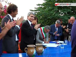 TG 07.07.12 L'acqua rende fratelli, Caposele in festa con Vendola