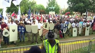 Pai de supremacista divulga desabafo sobre protestos em Charlottesville