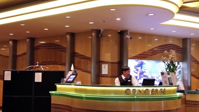 Stor hotel lobby får nyt LED-lys