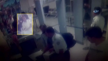 Bacaklarının Arasına Bağladığı Hasta Beziyle Uyuşturucu Sevkiyatı Kamerada