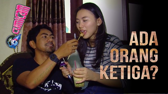 Diaz Ardiawan dan Michella Adlen Dikabarkan Putus Karena Orang Ketiga? - Cumicam 21 Agustus 2017