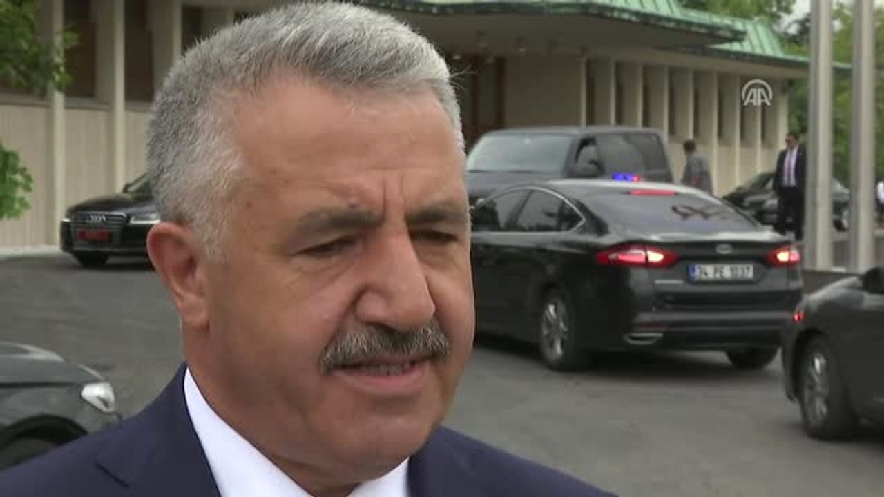 Bakan Arslan: "(Çamlıca Gişelerinde) 25 Ağustos'ta Çalışmalar Tamamlanacak ve Serbest Geçiş...