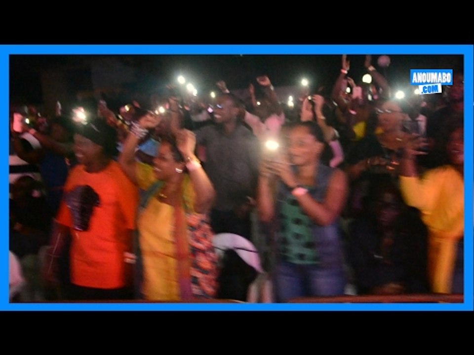 KELA & OULA déchire au concert de Ferre Gola