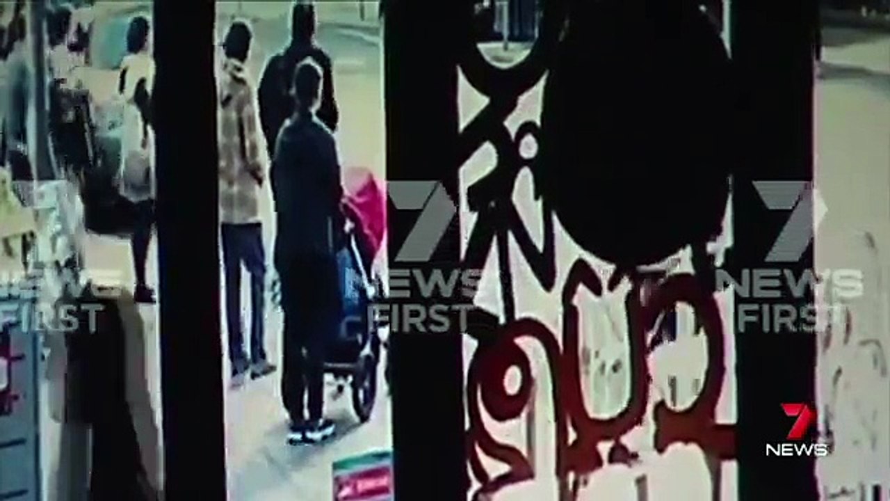 يدهس عشرات المارة بعدما فقد السيطرة على سيارته