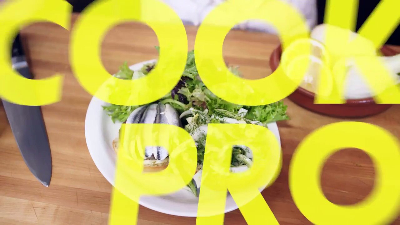 How to Make Hart's Lamb Burger _ Cook Like a Pro _ Bon AppetitJ3McxGgf