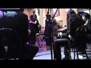 Milongueando con La Juan D´Arienzo en Salón Caning, Parakultural milonga