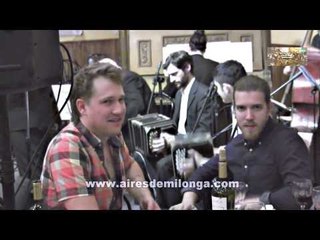 Parakultural milonga, salon Caning.