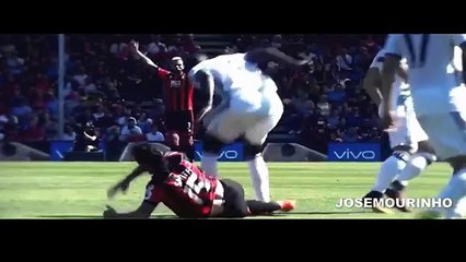 Eric Bailly ● Tackles & Defensive Skills - Manchester United 2017 ᴴᴰ