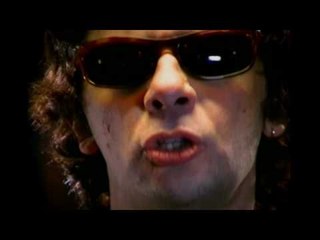 Ratones Paranoicos - Tomo y obligo (video oficial) HD