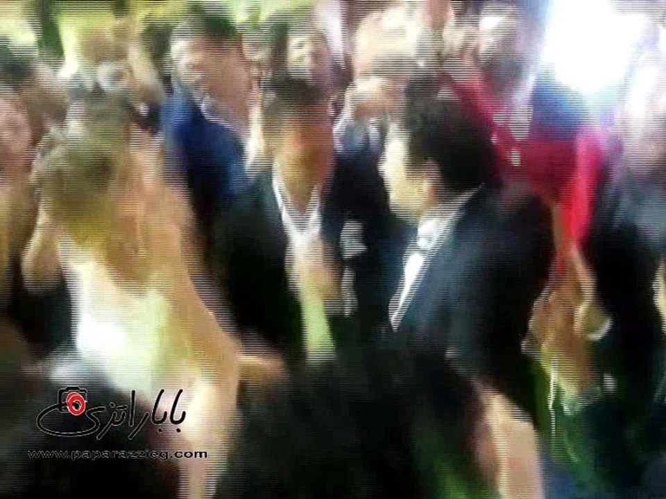 حكيم يشعل حفل زفاف مصطفي خاطر بـ" هما استغنوا عني"