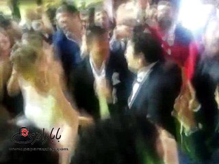 حكيم يشعل حفل زفاف مصطفي خاطر بـ" هما استغنوا عني"