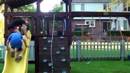 Wacky Water-Park: A Babysitting Nightmare!