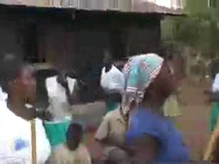 AFRICAN WOMEN'S DANCE - Uganda