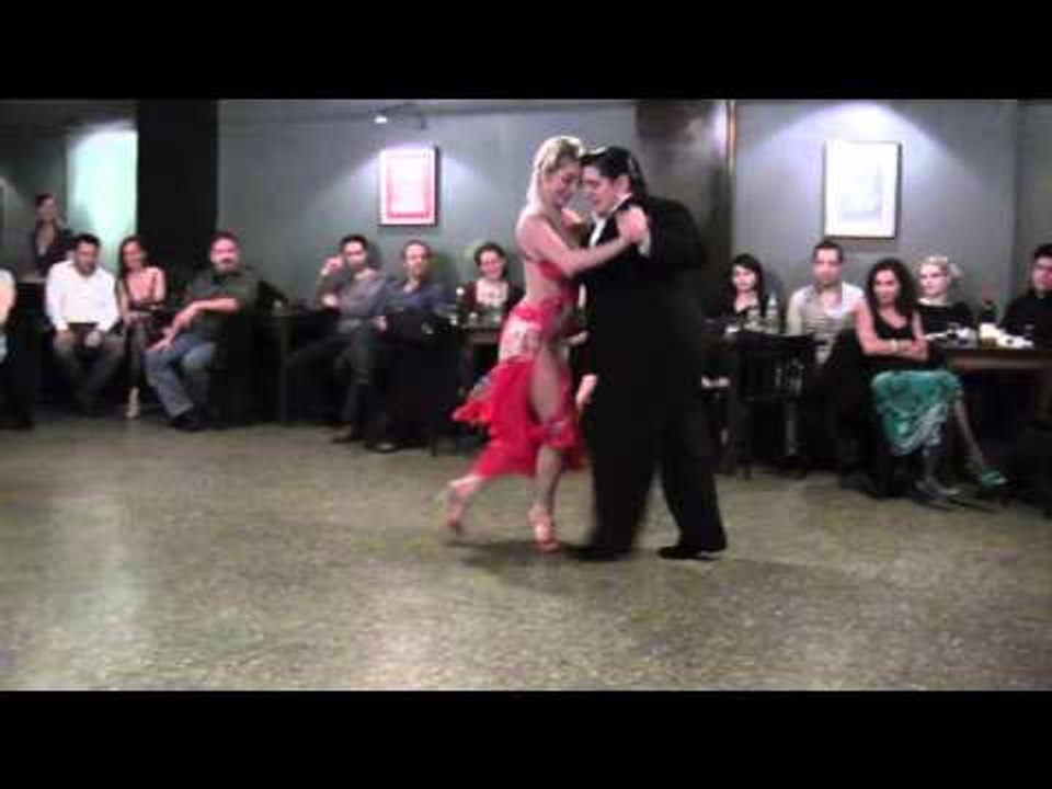 Aoniken Quiroga Alejandra Martiñian, milonga en el Torcuato Taso