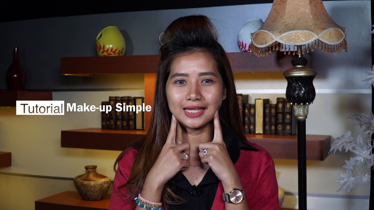 TUTORIAL MAKEUP - TAMPIL CANTIK DALAM WAKTU SINGKAT