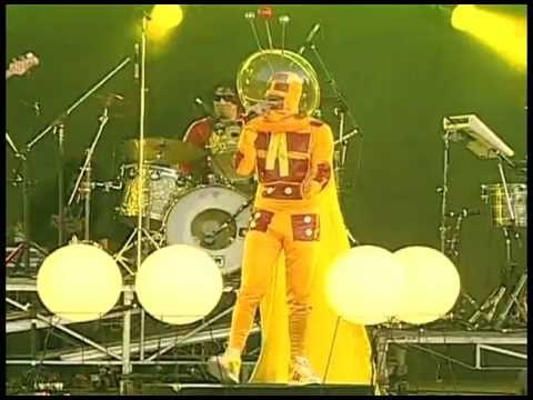 Los Auténticos decadentes - Sigue tu camino (DVD Pepsi music 2005 )