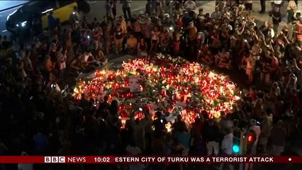 Barcelona attack New manhunt for suspected driver - BBC News
