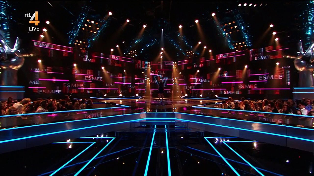 Singoff 205 met A Moment like This TVOHK2016