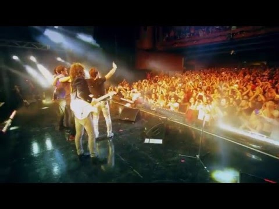 Turf - No se llama amor (vivo Teatro Opera 5 de Marzo)