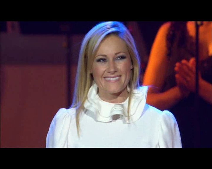 WO DAS LEBEN TANZT – HELENE FISCHER – (LIVE)