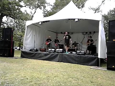 Praise Be Our Lord and Savior Jesus Christ by Night Divine at MOMfest 2017