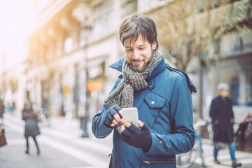 5 qualities of remarkably confident men