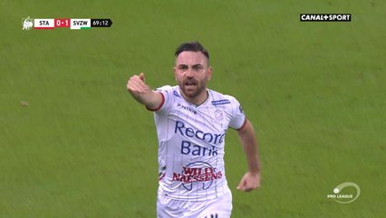 Championnat Belge - 4ème journée - Le bel enroulé d'Onur Raya pour le deuxième but de Waregem !